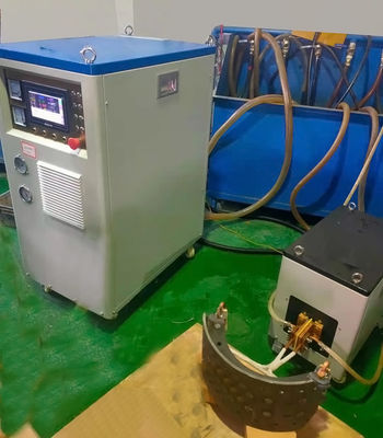 Harga bagus 100KW Pemanas Induksi Frekuensi Tinggi SGS Induksi Quenching Machine Untuk Gear on line