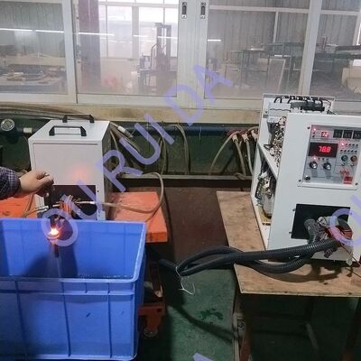 Harga bagus Peralatan Pemanas Induksi IGBT Super Frekuensi Canggih dengan Batang Besi Quenching on line